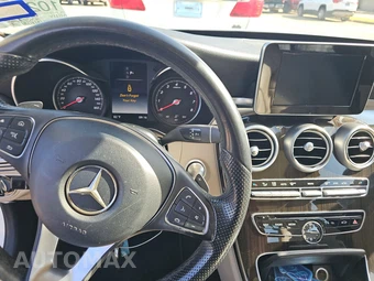 2017 Mercedes-Benz C 300 Sedan – miniatura 11