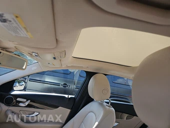 2017 Mercedes-Benz C 300 Sedan – miniatura 14