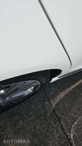 2017 Mercedes-Benz C 300 Sedan – miniatura 23