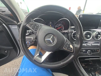 2017 Mercedes-Benz C 300 Sedan – miniatura 10