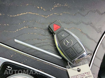 2017 Mercedes-Benz C 300 Sedan w/Sport Pkg - miniatura 8