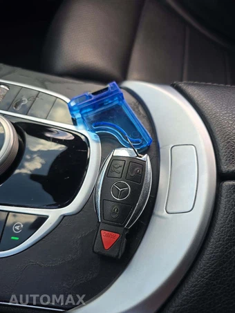 2017 Mercedes-Benz C 300 Sedan w/Sport Pkg - miniatura 8