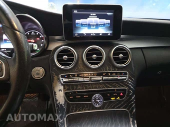 2017 Mercedes-Benz C 350e Sedan – miniatura 10