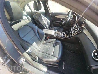 2017 Mercedes-Benz C 350e Sedan – miniatura 8