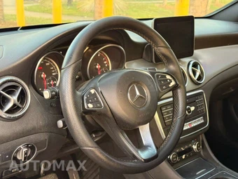 2017 Mercedes-Benz CLA 250 4MATIC - miniatura 12