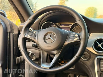 2017 Mercedes-Benz CLA 250 4MATIC - miniatura 13