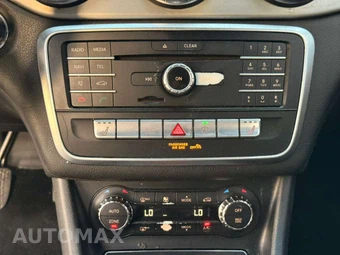 2017 Mercedes-Benz CLA 250 4MATIC - miniatura 15