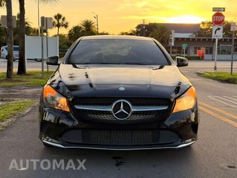 2017 Mercedes-Benz CLA 250 4MATIC - miniatura 2