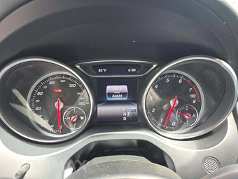 2017 Mercedes-Benz CLA 250 4MATIC – miniatura 9