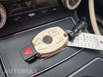 2017 Mercedes-Benz CLA 250 – miniatura 8