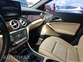 2017 Mercedes-Benz CLA 250 – miniatura 11