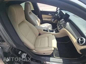 2017 Mercedes-Benz CLA 250 – miniatura 18