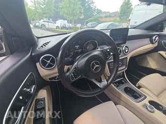 2017 Mercedes-Benz CLA 250 – miniatura 21