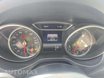 2017 Mercedes-Benz CLA 250 – miniatura 9