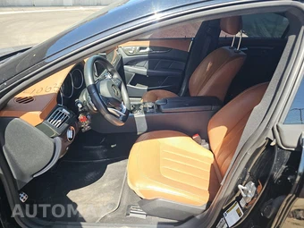 2017 Mercedes-Benz CLS 550 – miniatura 7