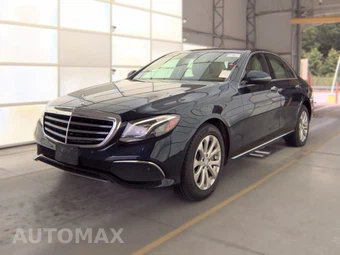 2017 Mercedes-Benz E 300 Luxury 4MATIC Sedan