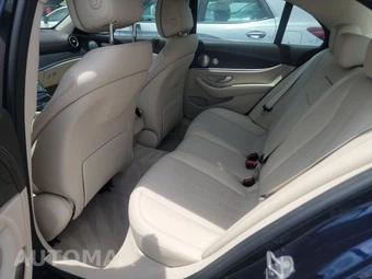 2017 Mercedes-Benz E 300 Luxury 4MATIC Sedan – miniatura 13