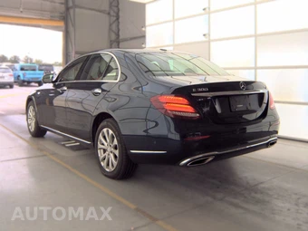 2017 Mercedes-Benz E 300 Luxury 4MATIC Sedan – miniatura 6