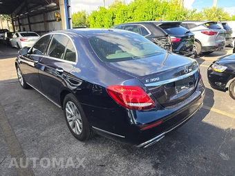 2017 Mercedes-Benz E 300 Luxury 4MATIC Sedan – miniatura 6