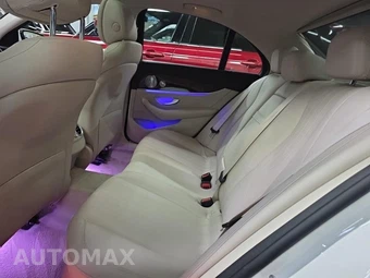 2017 Mercedes-Benz E 300 Luxury 4MATIC Sedan – miniatura 16