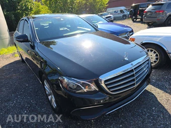 2017 Mercedes-Benz E 300 Luxury 4MATIC Sedan - miniatura 4