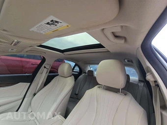 2017 Mercedes-Benz E 300 Luxury 4MATIC Sedan – miniatura 11