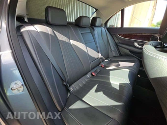 2017 Mercedes-Benz E 300 Luxury Sedan - miniatura 16