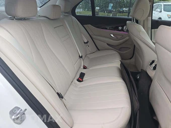 2017 Mercedes-Benz E 300 Luxury Sedan – miniatura 13