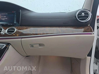 2017 Mercedes-Benz E 300 Luxury Sedan – miniatura 16