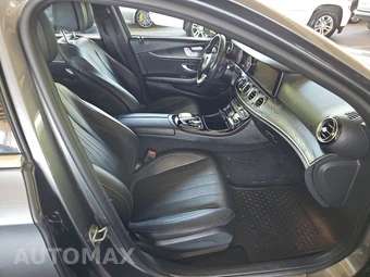 2017 Mercedes-Benz E 300 Sport 4MATIC Sedan - miniatura 8