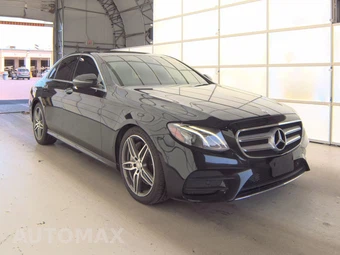 2017 Mercedes-Benz E 300 Sport 4MATIC Sedan – miniatura 3