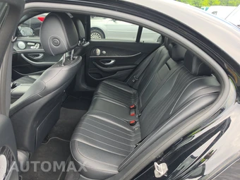 2017 Mercedes-Benz E 300 Sport 4MATIC Sedan - miniatura 13