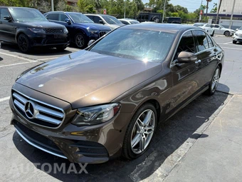 2017 Mercedes-Benz E 300 Sport 4MATIC Sedan - miniatura 6
