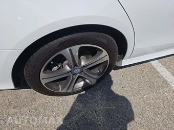 2017 Mercedes-Benz E 300 Sport 4MATIC Sedan - miniatura 24