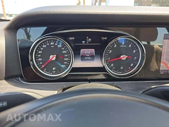 2017 Mercedes-Benz E 300 Sport 4MATIC Sedan - miniatura 9