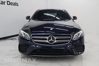 2017 Mercedes-Benz E 300 Sport 4MATIC Sedan - miniatura 3
