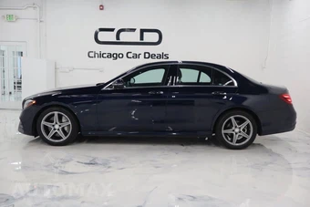 2017 Mercedes-Benz E 300 Sport 4MATIC Sedan - miniatura 5