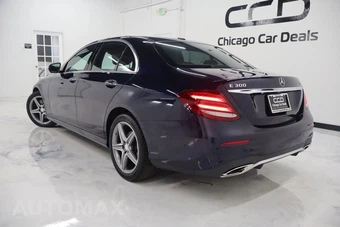 2017 Mercedes-Benz E 300 Sport 4MATIC Sedan - miniatura 6