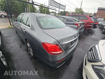 2017 Mercedes-Benz E 300 Sport 4MATIC Sedan – miniatura 2