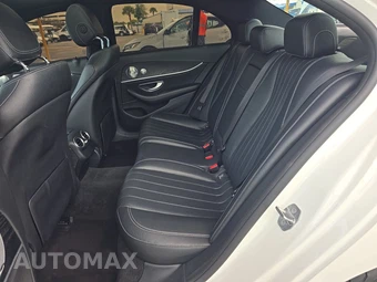 2017 Mercedes-Benz E 300 Sport 4MATIC Sedan – miniatura 13