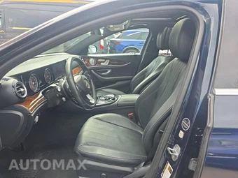2017 Mercedes-Benz E 300 Sport 4MATIC Sedan – miniatura 13