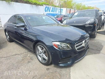 2017 Mercedes-Benz E 300 Sport 4MATIC Sedan – miniatura 3