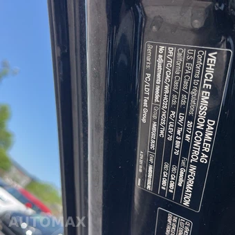 2017 Mercedes-Benz E 300 Sport 4MATIC Sedan - miniatura 27