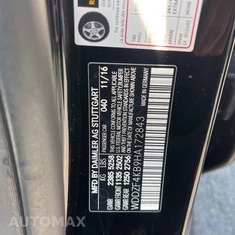 2017 Mercedes-Benz E 300 Sport 4MATIC Sedan - miniatura 33