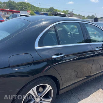2017 Mercedes-Benz E 300 Sport 4MATIC Sedan - miniatura 7