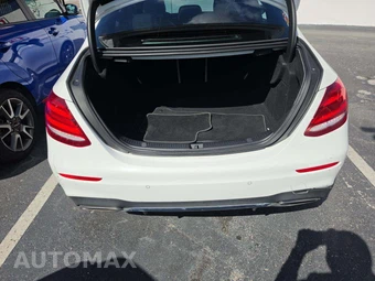 2017 Mercedes-Benz E 300 Sport Sedan - miniatura 14