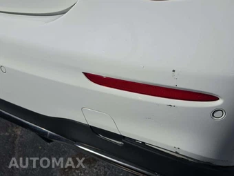 2017 Mercedes-Benz E 300 Sport Sedan - miniatura 23