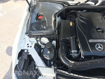 2017 Mercedes-Benz E 300 Sport Sedan - miniatura 28
