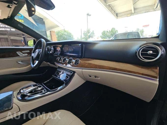 2017 Mercedes-Benz E 300 Sport Sedan – miniatura 18
