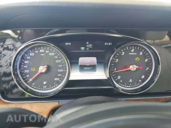 2017 Mercedes-Benz E 300 Sport Sedan – miniatura 8